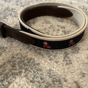 Vineyard Vines Georgia belt